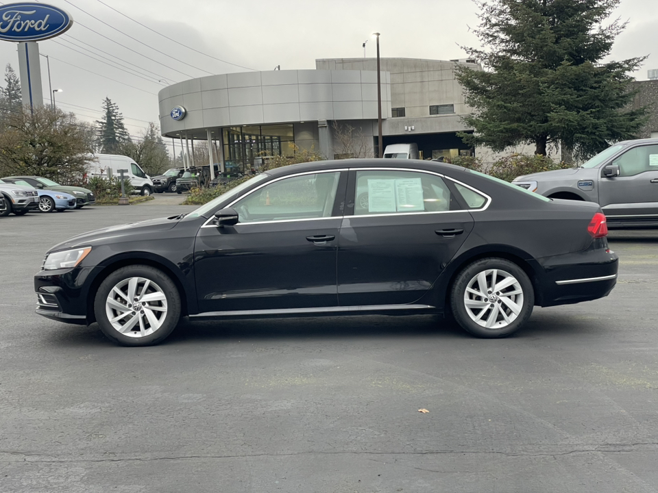 2018 Volkswagen Passat 2.0T SE 6