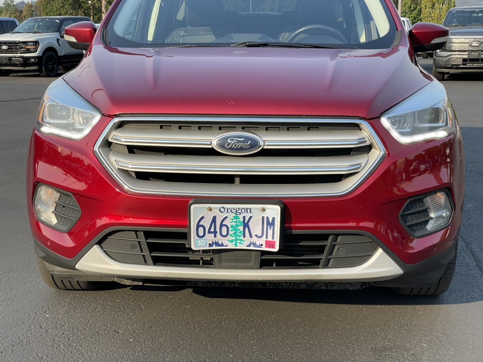 2018 Ford Escape Titanium 9