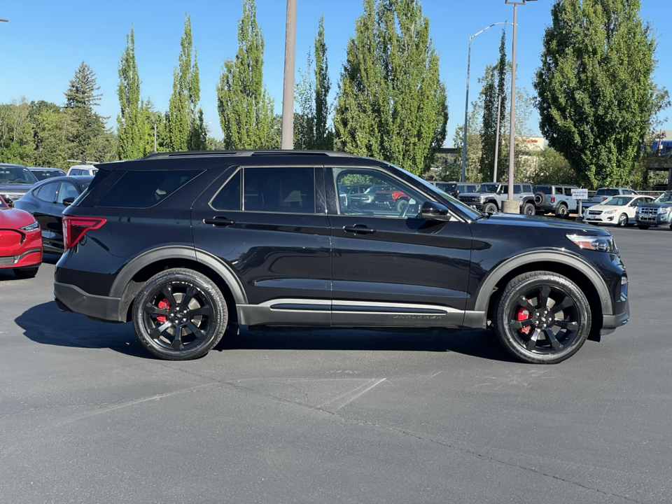 2021 Ford Explorer ST 2