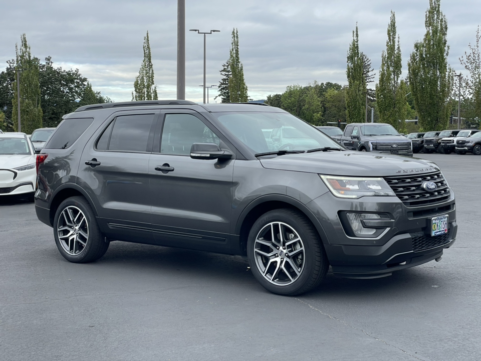 2017 Ford Explorer Sport 1