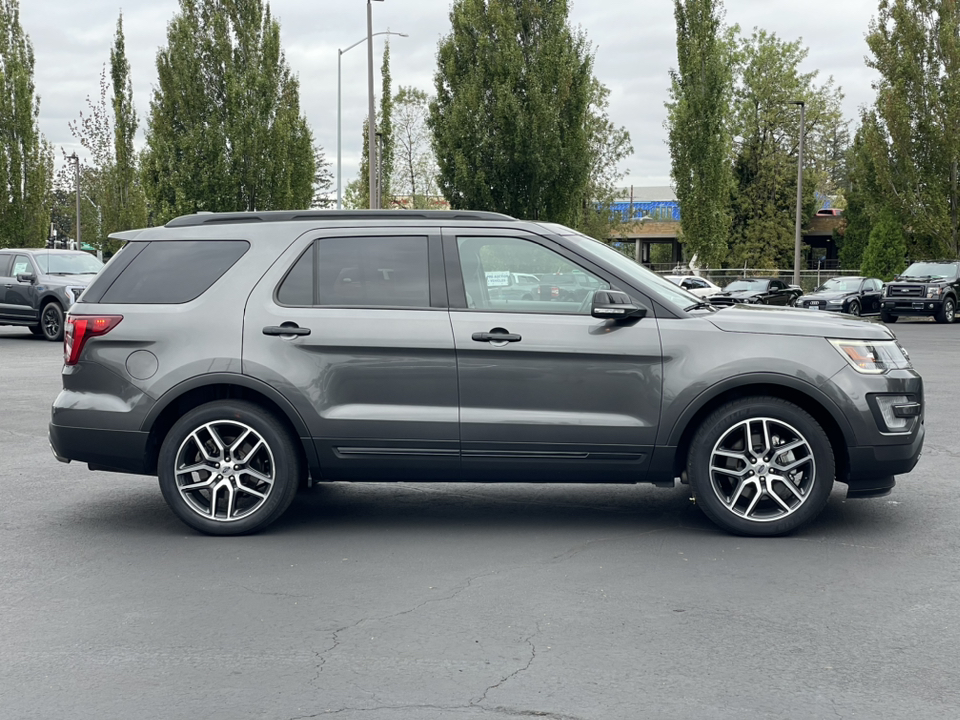 2017 Ford Explorer Sport 2