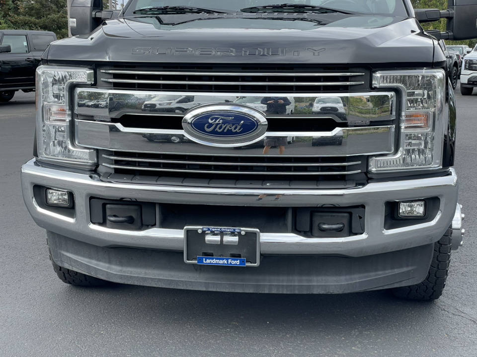 2017 Ford F-350SD Lariat 9