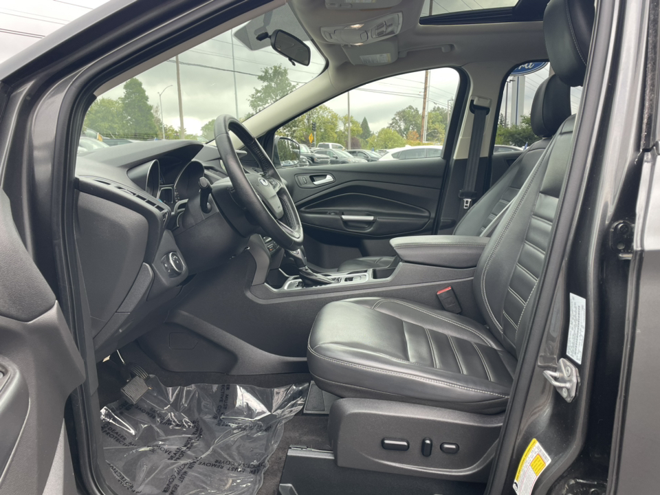 2019 Ford Escape SEL 15