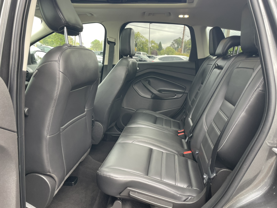 2019 Ford Escape SEL 16