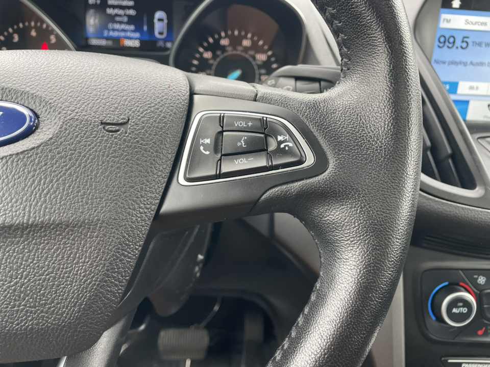 2019 Ford Escape SEL 19