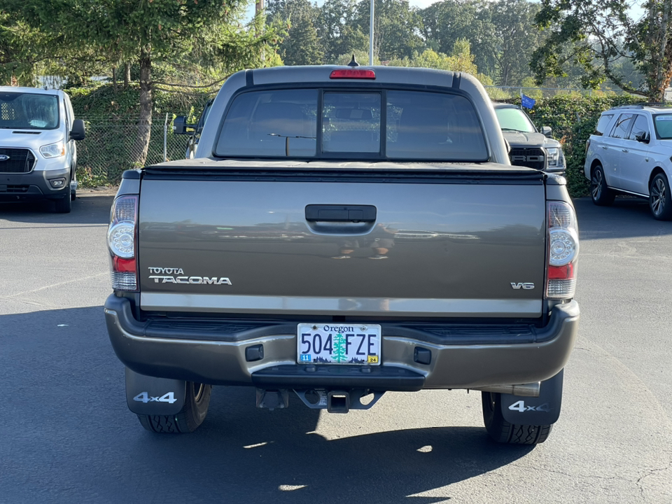 2013 Toyota Tacoma Base 4