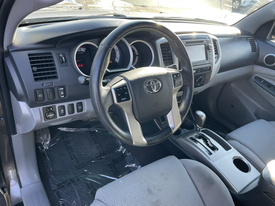 2013 Toyota Tacoma Base 11