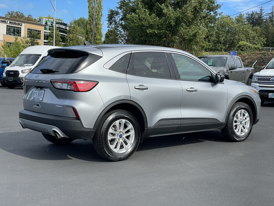 2022 Ford Escape SE 3