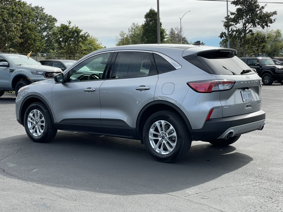 2022 Ford Escape SE 5