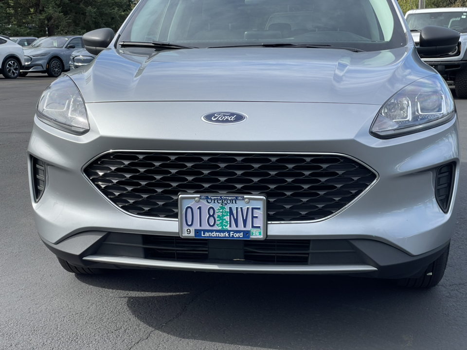 2022 Ford Escape SE 9