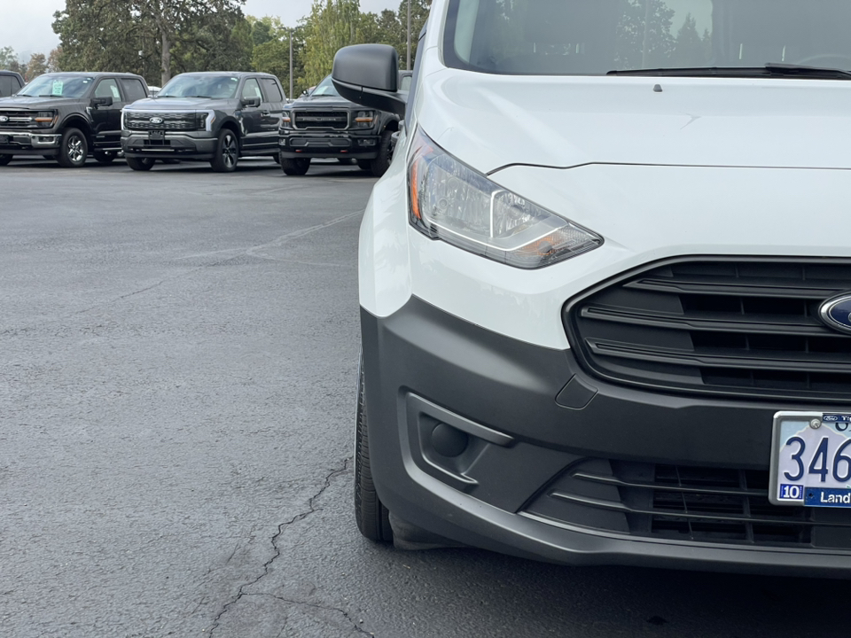 2022 Ford Transit Connect XL 8