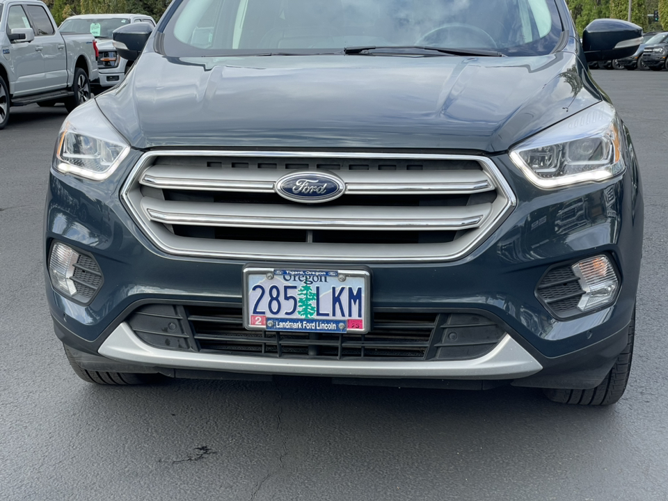 2019 Ford Escape Titanium 9