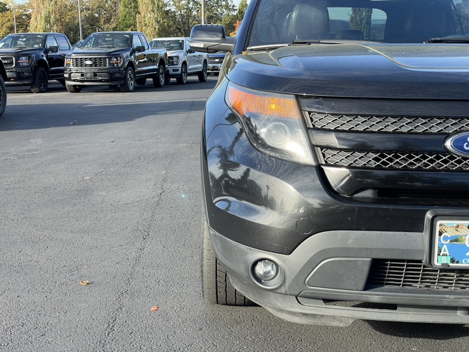 2015 Ford Explorer Sport 8