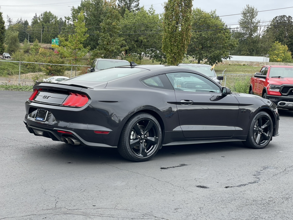 2022 Ford Mustang GT Premium 3