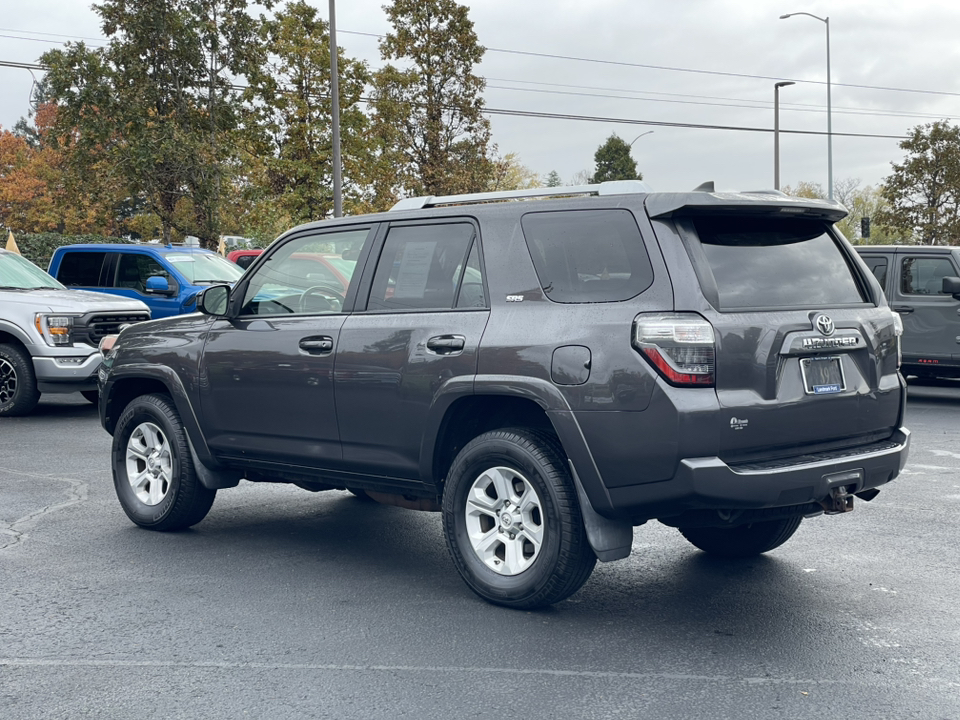 2016 Toyota 4Runner SR5 5