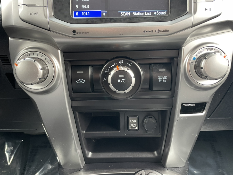 2016 Toyota 4Runner SR5 22