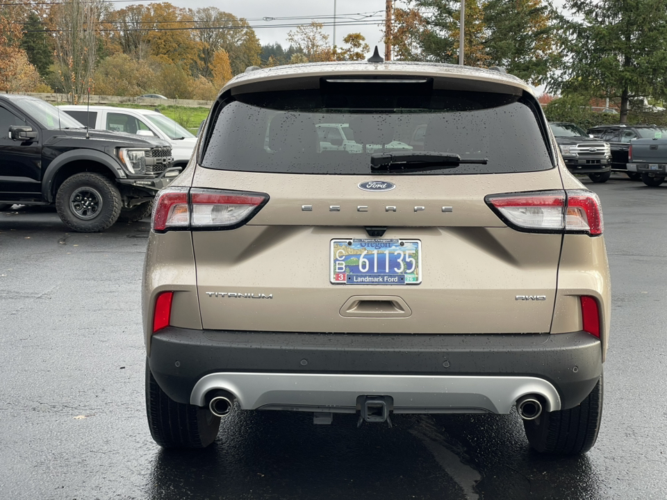 2020 Ford Escape Titanium 4