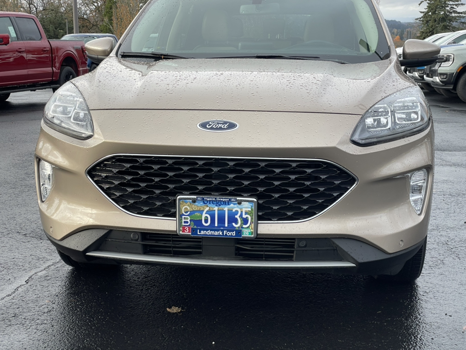 2020 Ford Escape Titanium 9