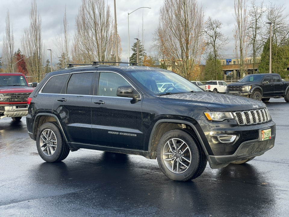 2019 Jeep Grand Cherokee Laredo E 1