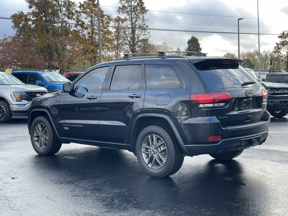 2016 Jeep Grand Cherokee 75th Anniversary Edition 5