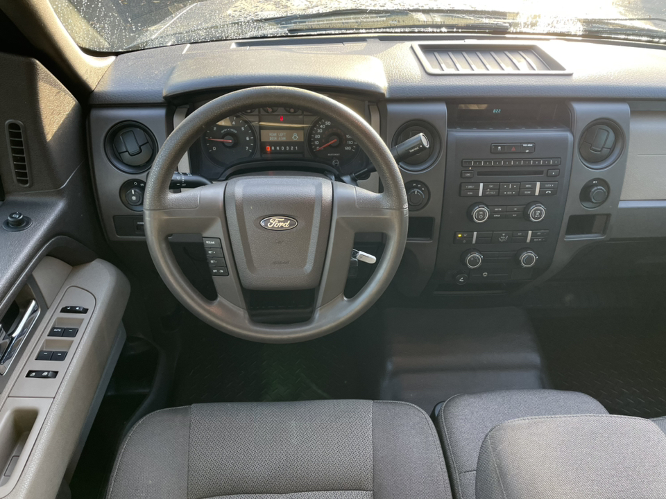 2010 Ford F-150 XL 12