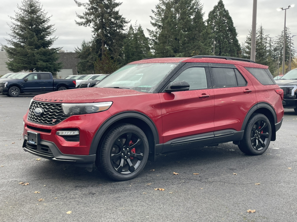 2023 Ford Explorer ST 7