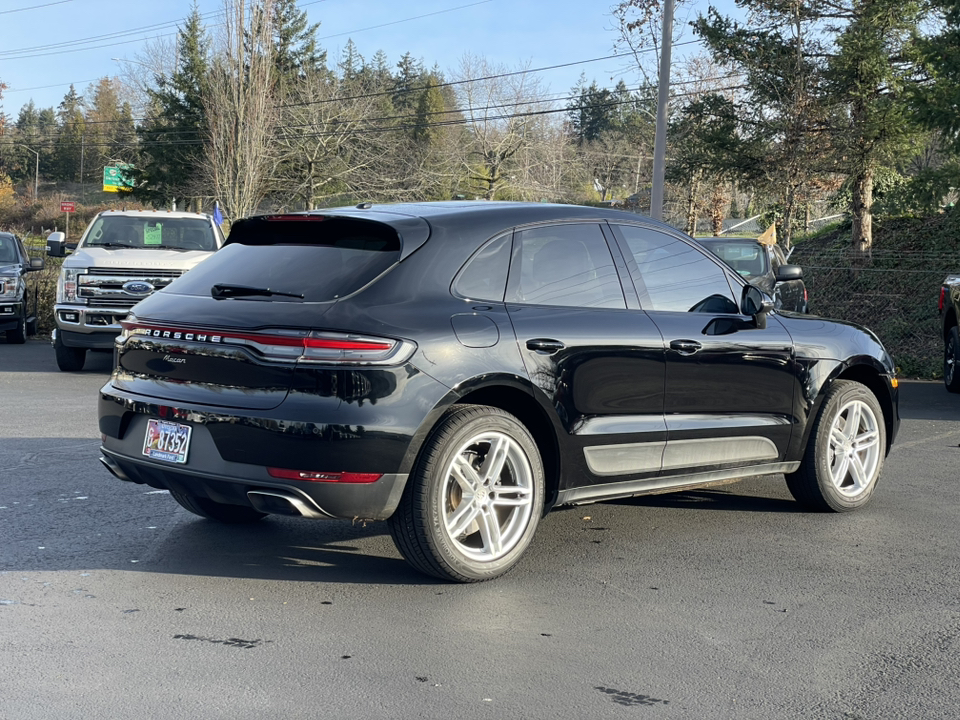 2021 Porsche Macan Base 3