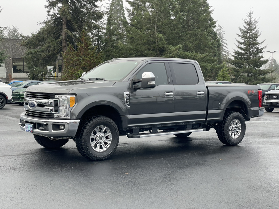 2017 Ford F-250SD XLT 7