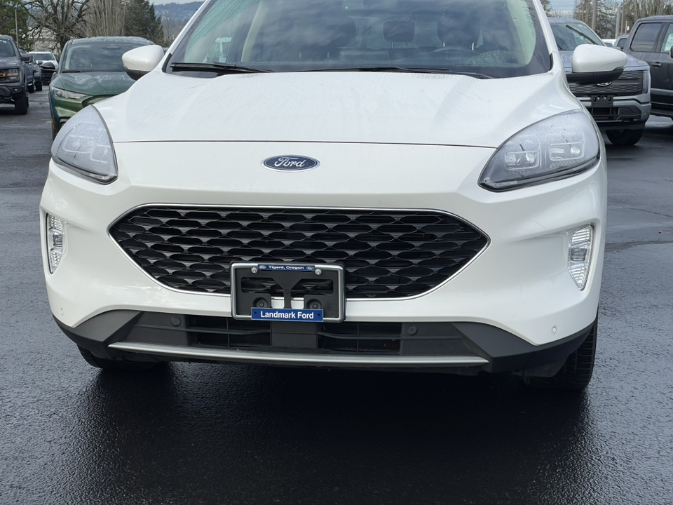 2020 Ford Escape Titanium Hybrid 9