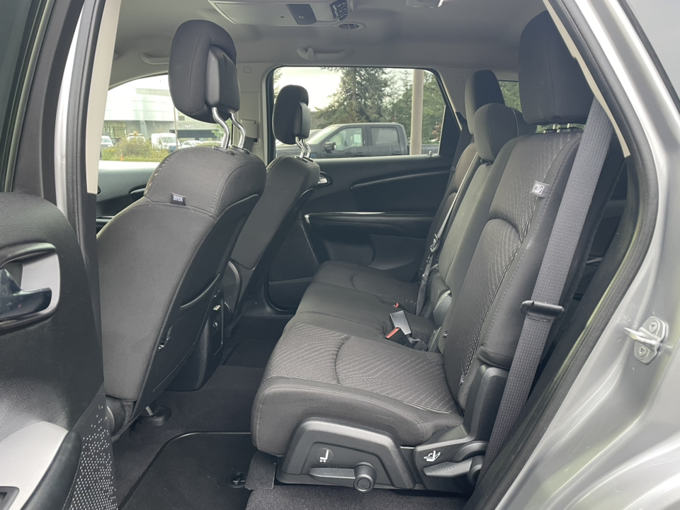 2015 Dodge Journey SXT 16