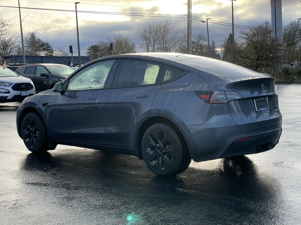 2023 Tesla Model Y Long Range 5