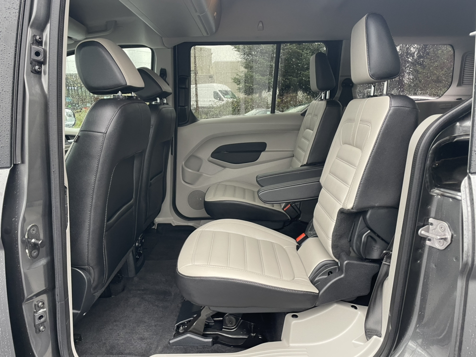 2023 Ford Transit Connect XLT 16