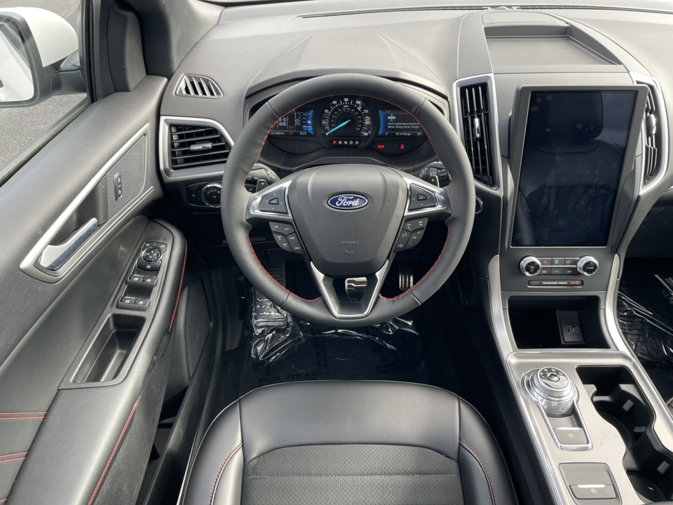 2024 Ford Edge ST Line 6