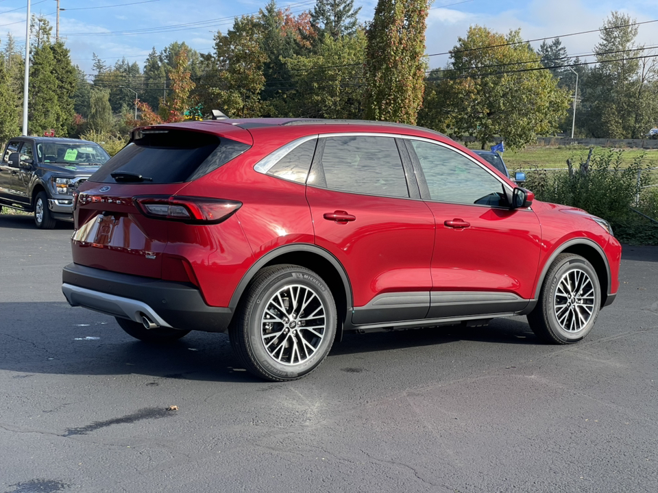 2024 Ford Escape Plug-In Hybrid 2