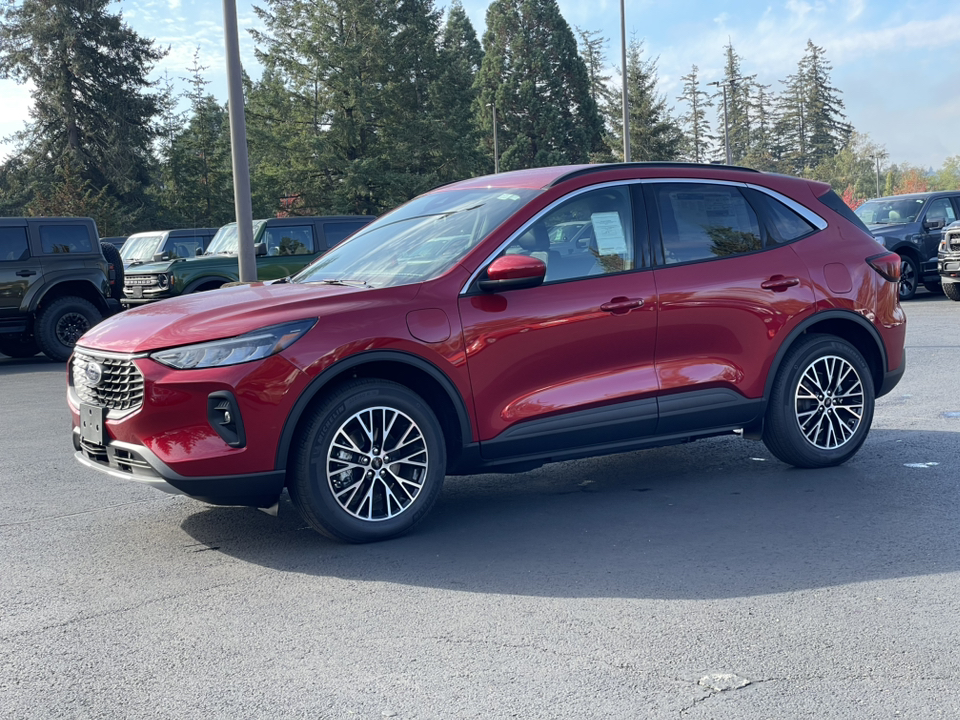 2024 Ford Escape Plug-In Hybrid 3