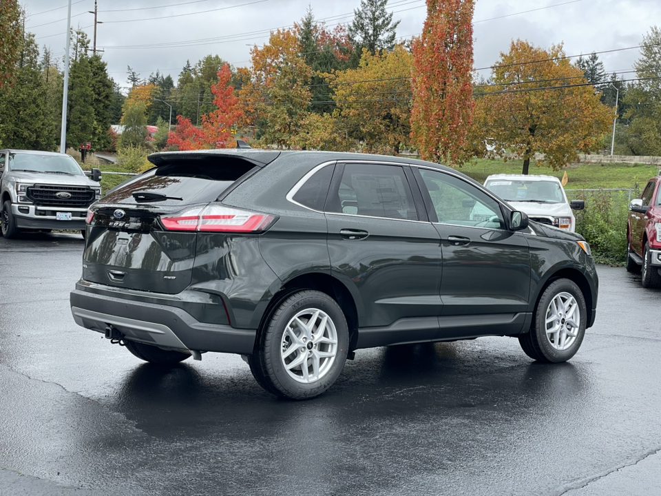 2024 Ford Edge SEL 2