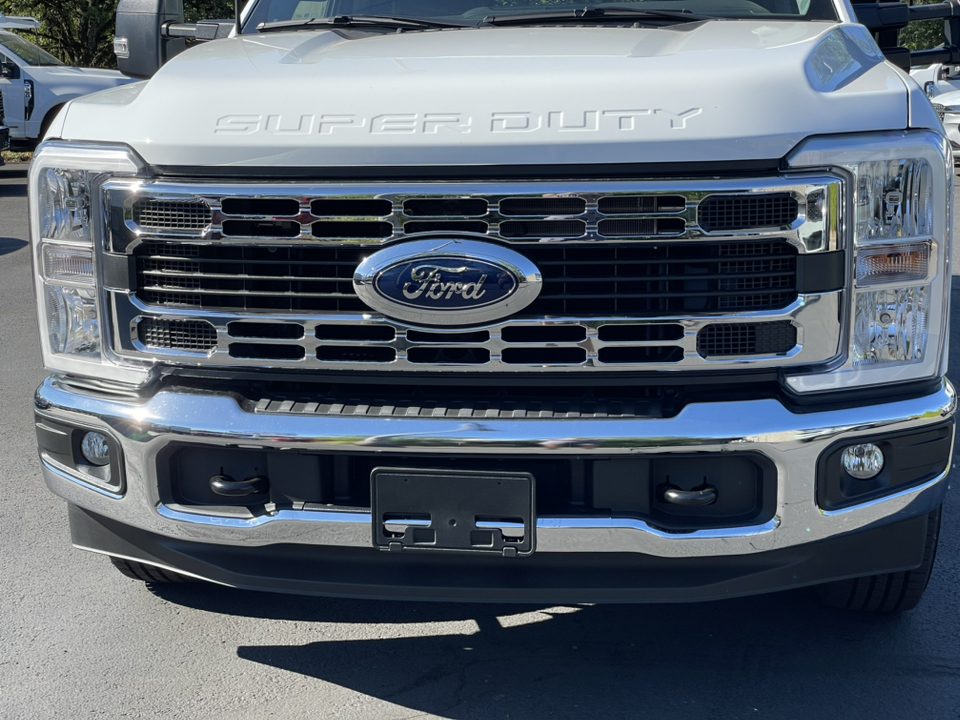 2024 Ford F-350SD XL 9