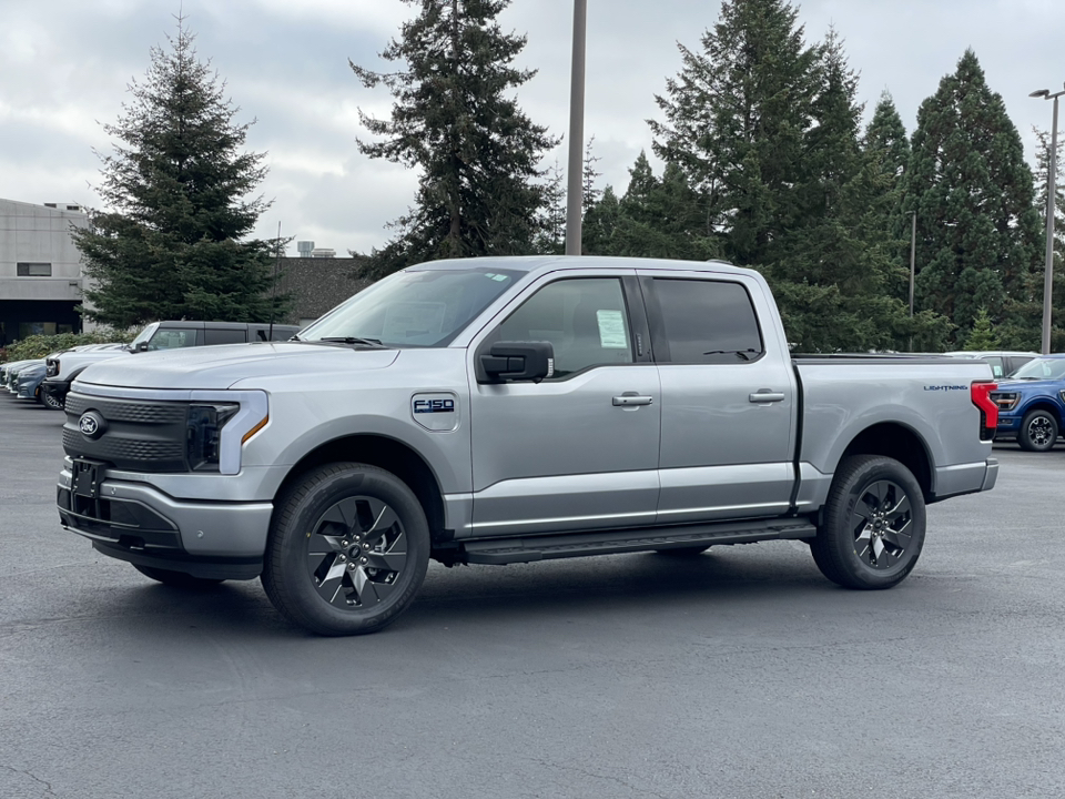 2024 Ford F-150 Lightning Flash 3