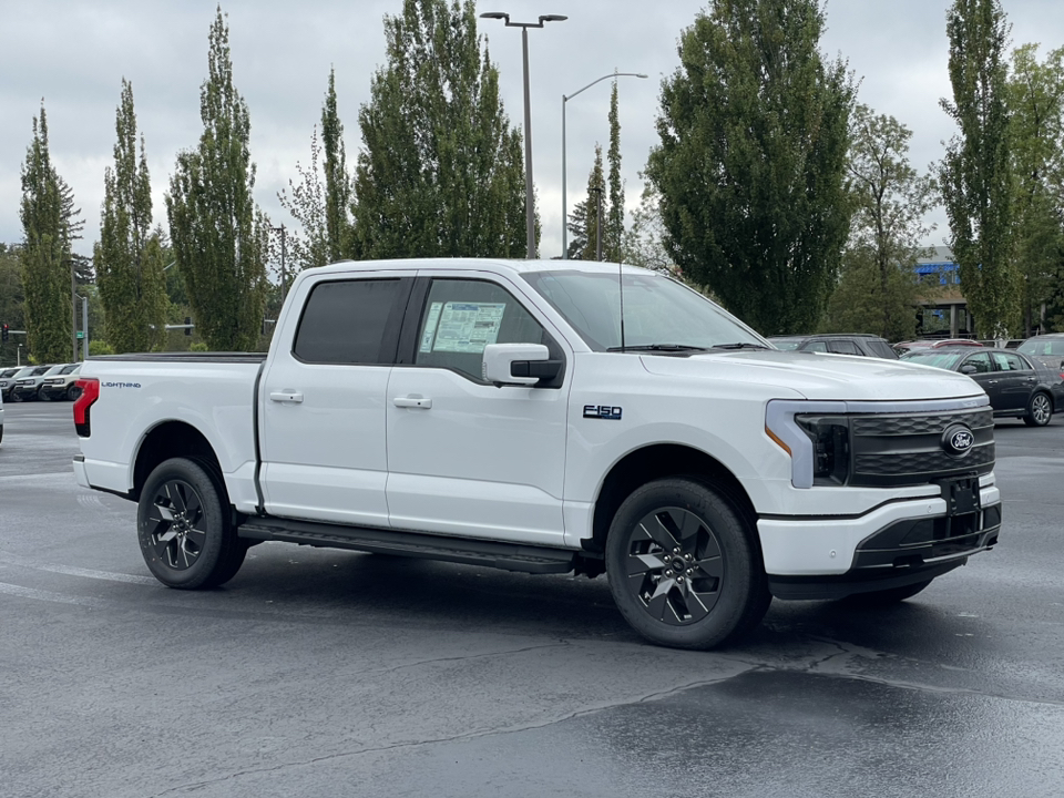 2024 Ford F-150 Lightning Lariat 1