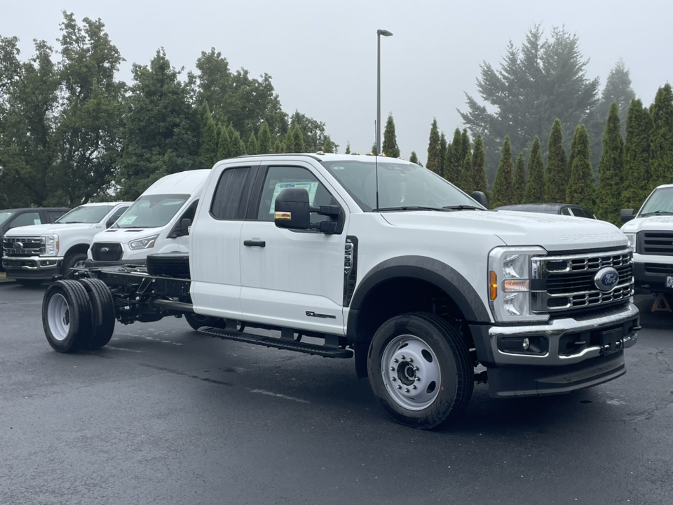 2024 Ford F-550SD XL 1