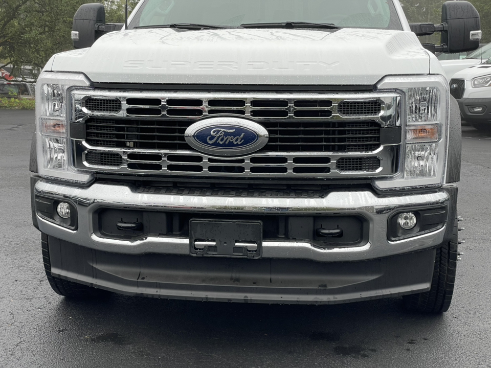 2024 Ford F-550SD XL 9