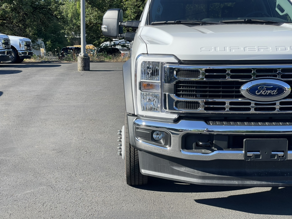 2024 Ford F-550SD XL 8