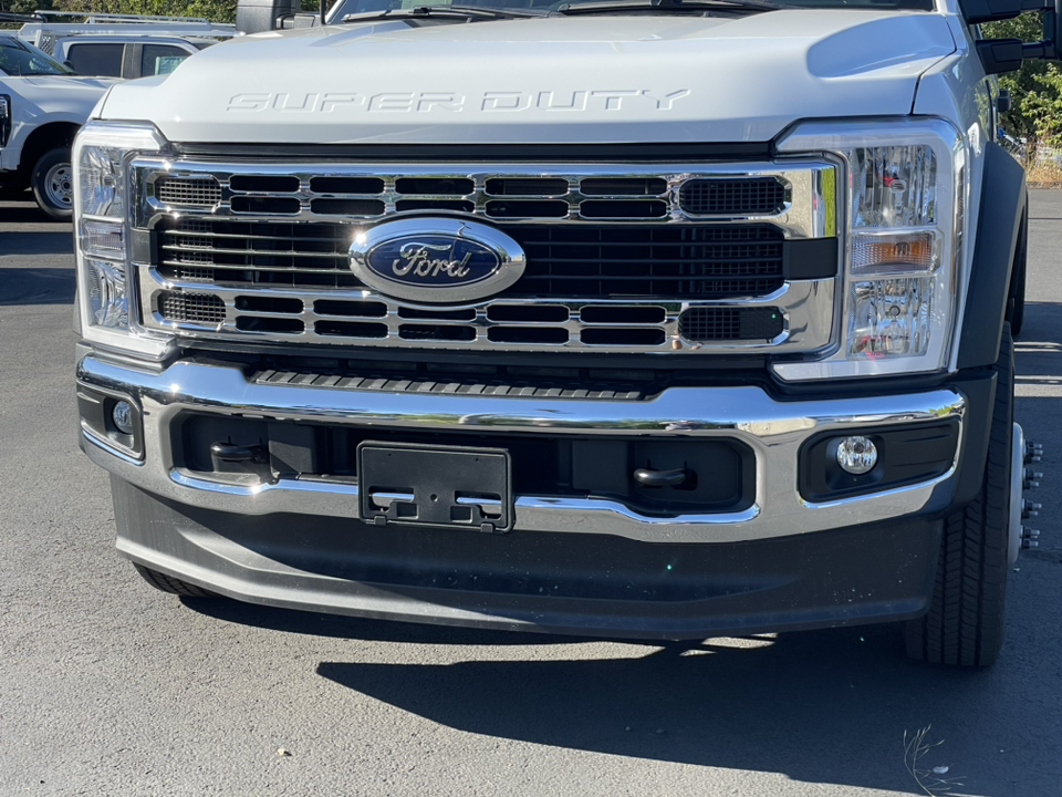 2024 Ford F-550SD XL 9