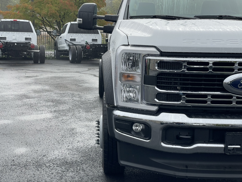 2024 Ford F-550SD XL 8