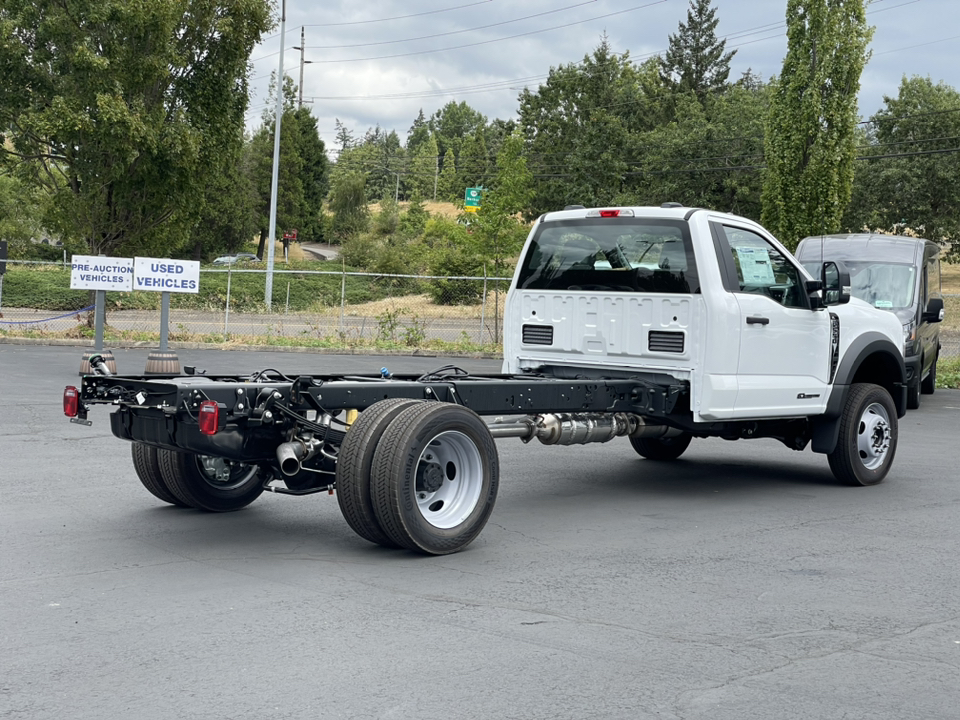 2024 Ford F-550SD XL 3