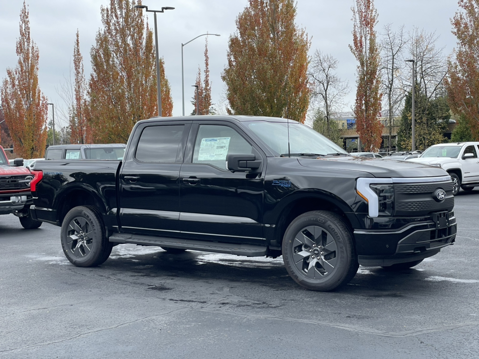 2024 Ford F-150 Lightning Flash 1