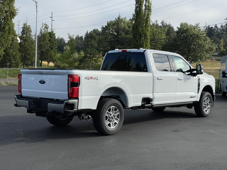 2024 Ford F-250SD Lariat 2