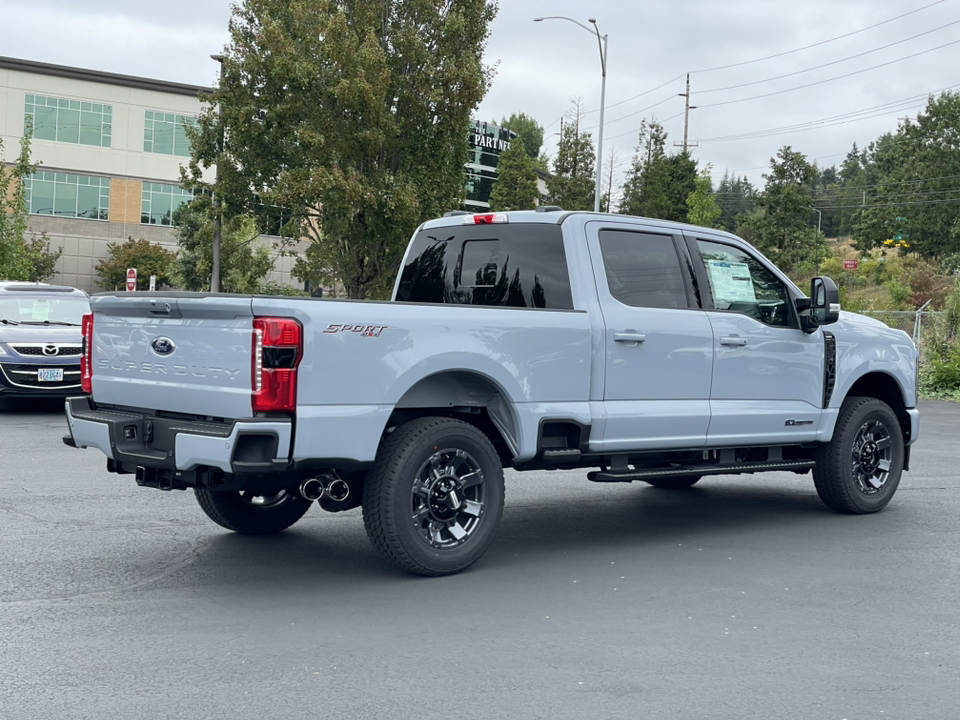 2024 Ford F-350SD Lariat 2