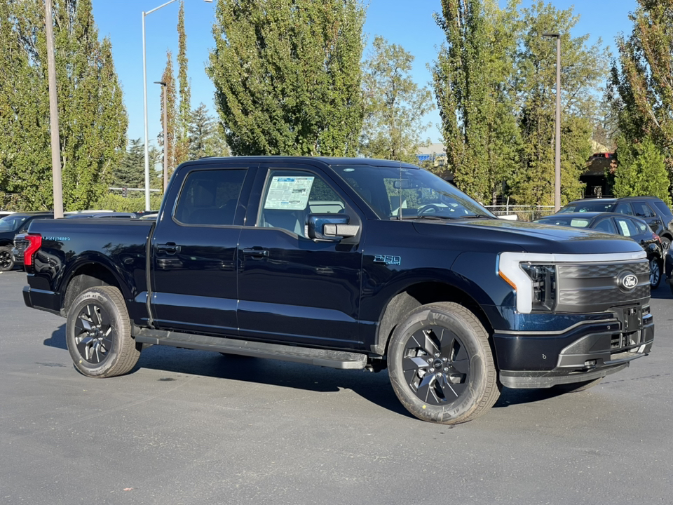 2024 Ford F-150 Lightning Lariat 1