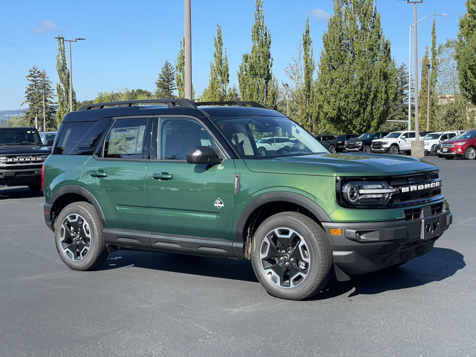 2024 Ford Bronco Sport Outer Banks 1